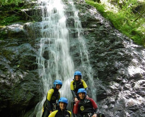 Grupo de descenso de cañones con K2