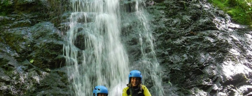 Grupo de descenso de cañones con K2