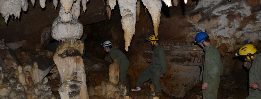 Cursos de espeleología en pleno corazón Asturiano