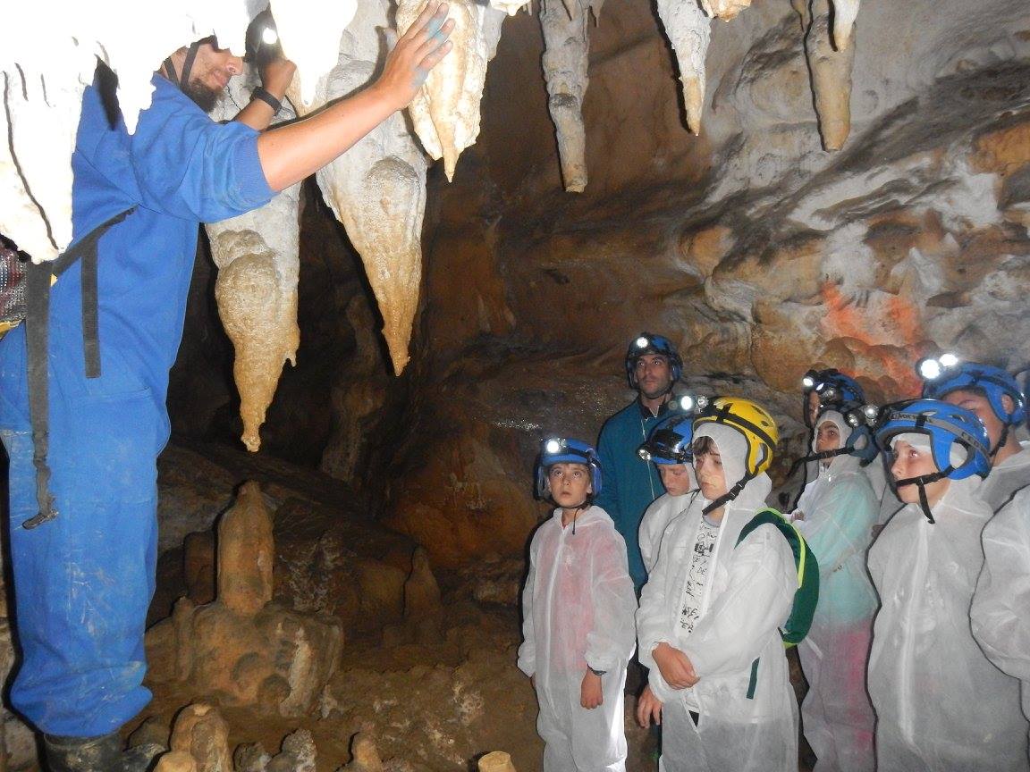 Espeleología para niños en Asturias